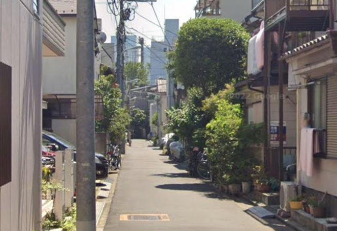 江東区越中島２丁目の売地の前面道路含む現地写真