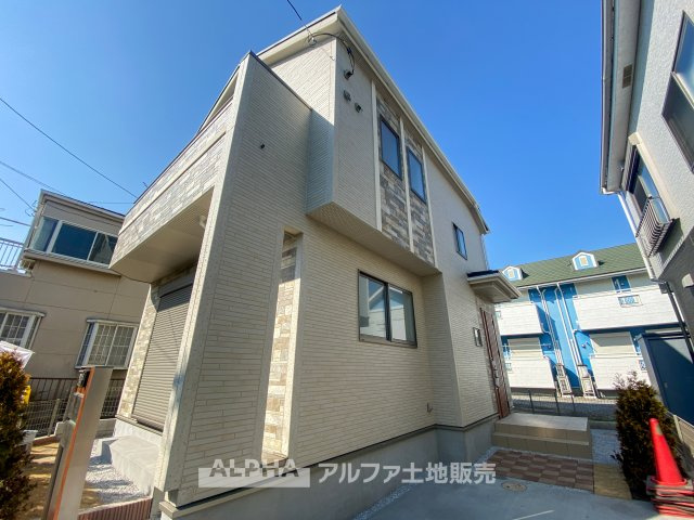 東大和市上北台1丁目　新築戸建の外観