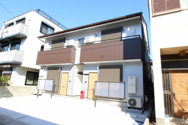 レセナハイツのエントランス