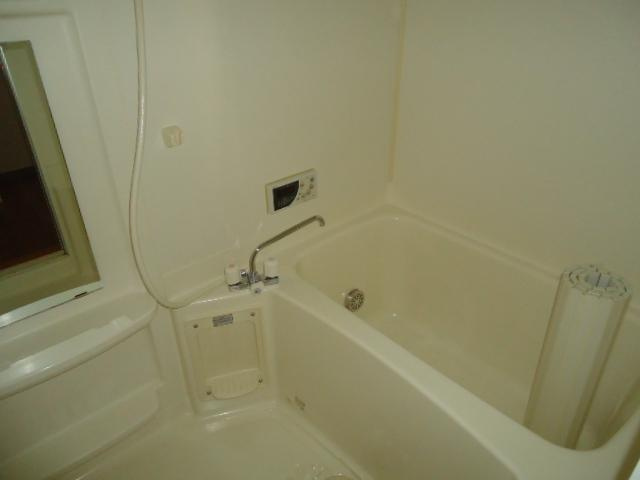 ユア・ハウスの浴室|追焚き付バス