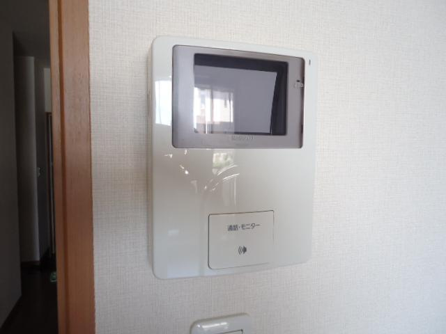 ユア・ハウスの内装|カメラ付インターホン