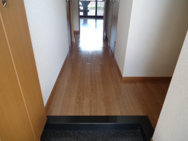 ユア・ハウスの玄関|玄関