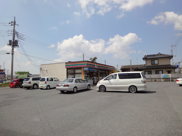 ユア・ハウスの周辺|コンビニセブンイレブンまで573ｍ