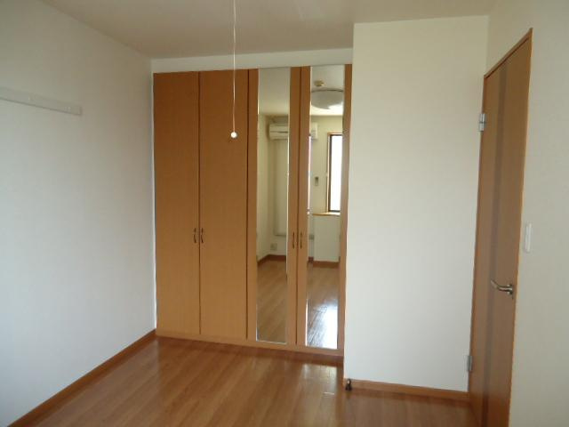 ユア・ハウスの内装|洋室