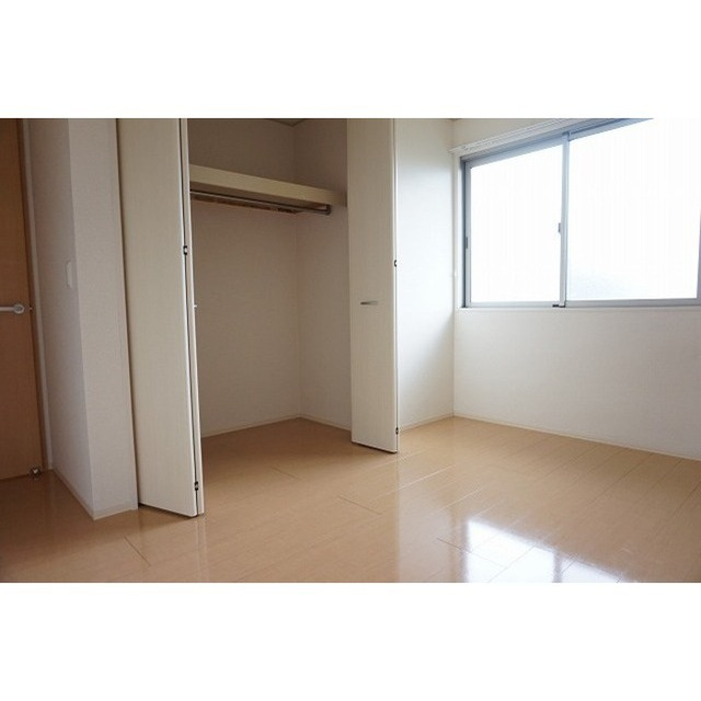 羽島郡笠松町円城寺のアパートの収納