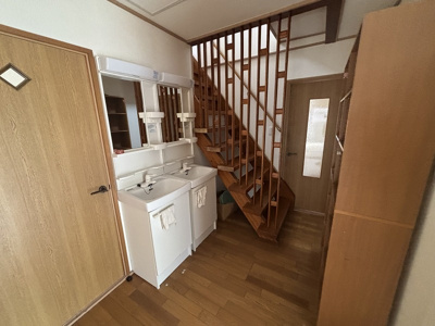 【玄関】 | 多可町八千代区中野間　戸建