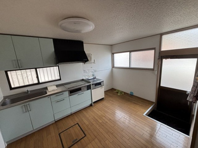 【キッチン】 | 多可町八千代区中野間　居宅倉庫付き