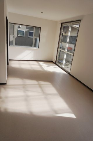 【居間・リビング】 | （ペット可）小山市喜沢貸家