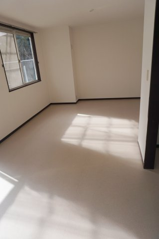 【居間・リビング】 | （ペット可）小山市喜沢貸家