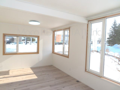 【居間・リビング】 | 網走市海岸町中古住宅