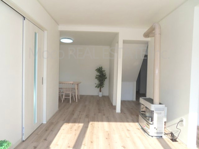 【居間・リビング】 | 網走市海岸町中古住宅