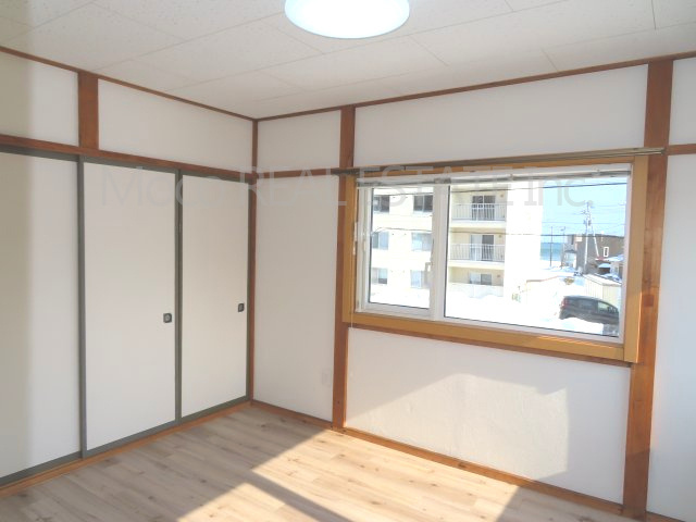 【洋室】 | 網走市海岸町中古住宅