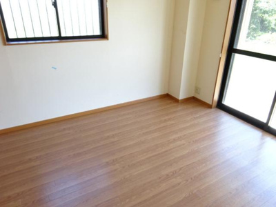 【内装】 | グランウッド | 室内