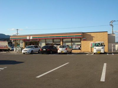 【周辺】 | グランウッド | セブンイレブンまで130ｍ