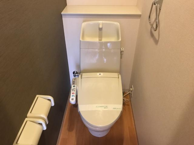 サン　ガーデン　Ｂのトイレ|シャワー付トイレ