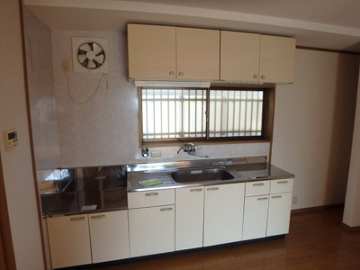 【キッチン】 | 日野町貸家 | きれいなキッチンです