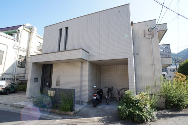 サニーハイツ宝塚