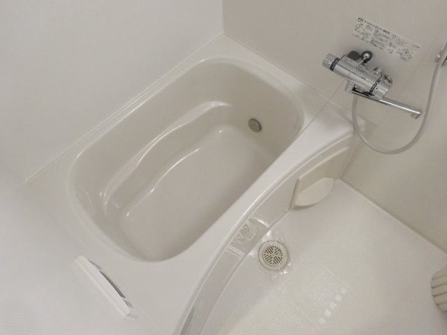 サニーハイツ宝塚の浴室
