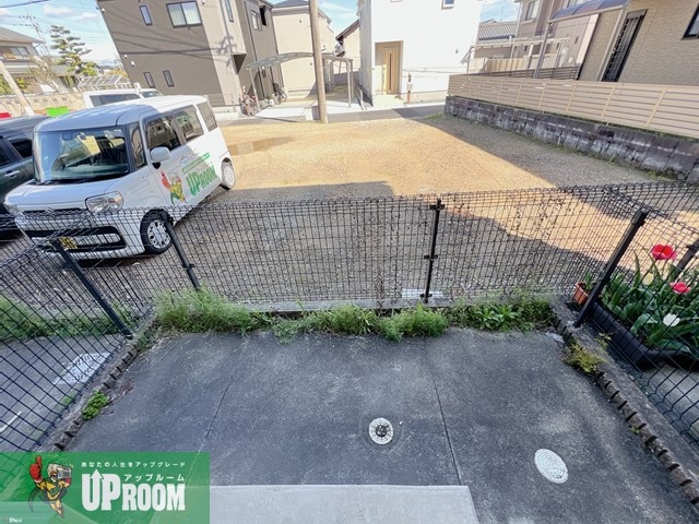 メゾンルミエールの庭