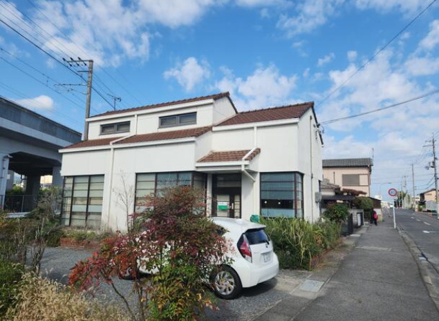 大津市坂本７丁目の住宅付店舗戸建