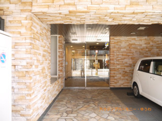 【エントランス】