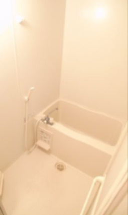 【浴室】 | モナリエ港