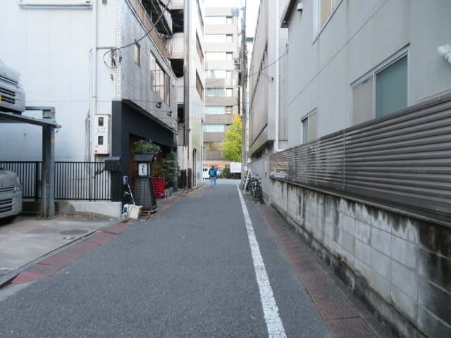 千代田区鍛冶町１丁目の店舗事務所