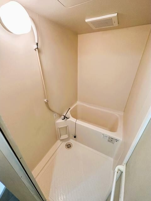 ブロッサムガーデンの浴室