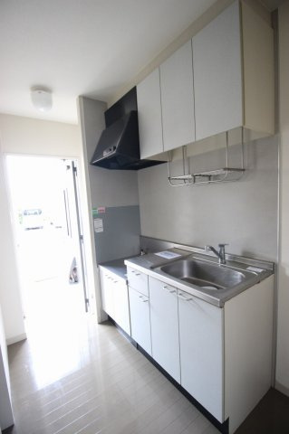 ハリーファーストのキッチン|お料理しやすいキッチンです