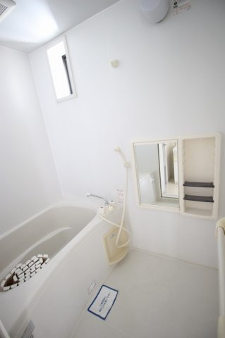 ハリーファーストの浴室|お風呂で日々の疲れを落としましょう