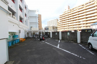 【駐車場】 | 駐輪場