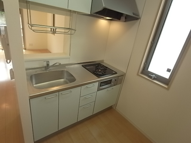 神戸市北区谷上東町のアパートのキッチン|システムキッチン（ガス２口）