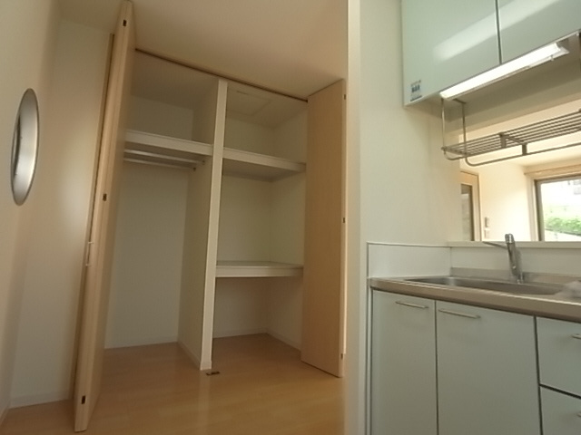 神戸市北区谷上東町のアパートの収納|クローゼット