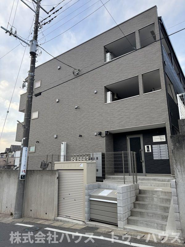 ルテナント秋山 