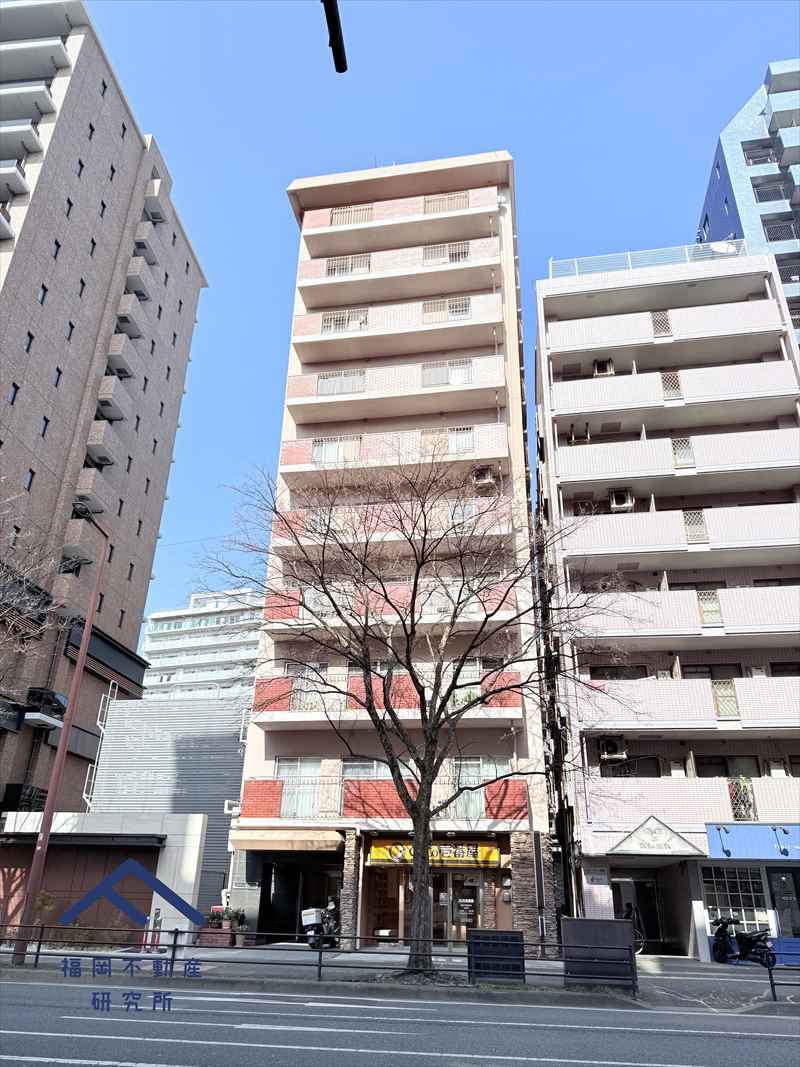 フラワーコーポ平尾の外観