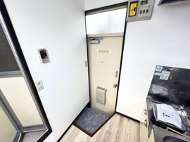 同建物内の類似内装のお部屋です