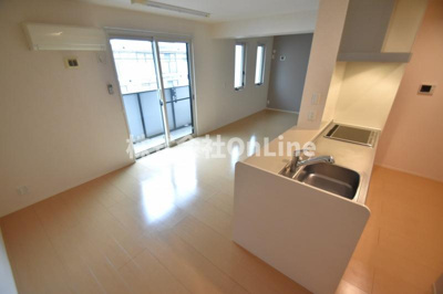 【居間・リビング】 | レスペランスA棟