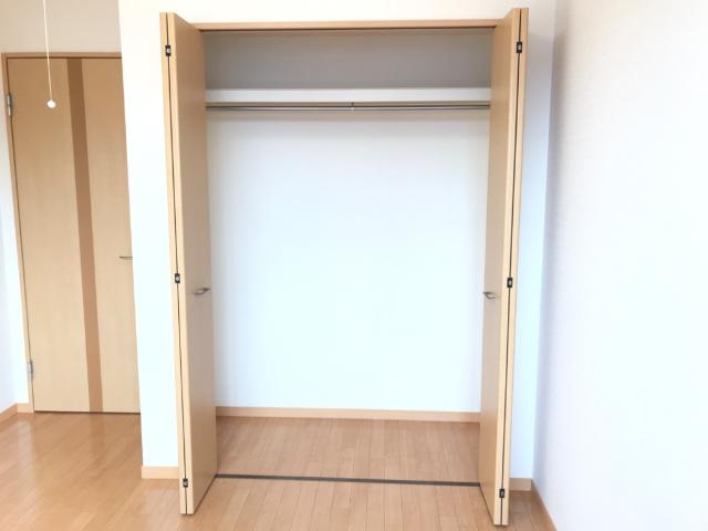 花水木の収納|洋室クローゼット