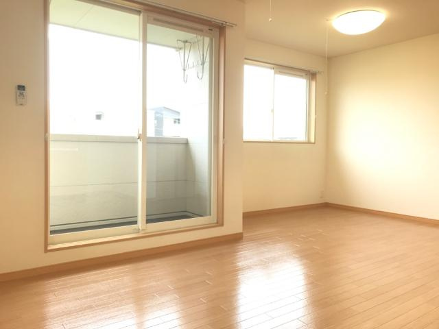 花水木の居間・リビング|リビング