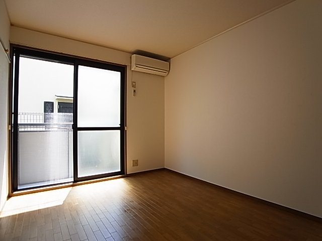 神戸市長田区山下町１丁目のアパート