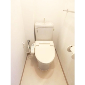 【トイレ】 | ヴィラ クロシェット | ※同物件他部屋の参考写真