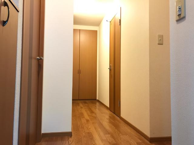 プチボナールの内装|廊下