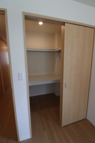メゾンルミナスAの収納