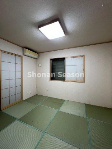 【和室】 | 柔らかな畳の和室は、お子様の遊び場やくつろぎスペースと重宝します。