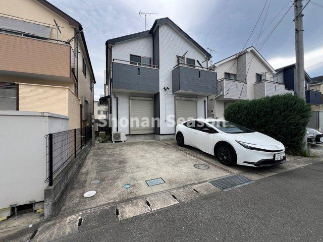 【外観】 | おうち選びでマストとなる！カースペース２台駐車することができますよ。