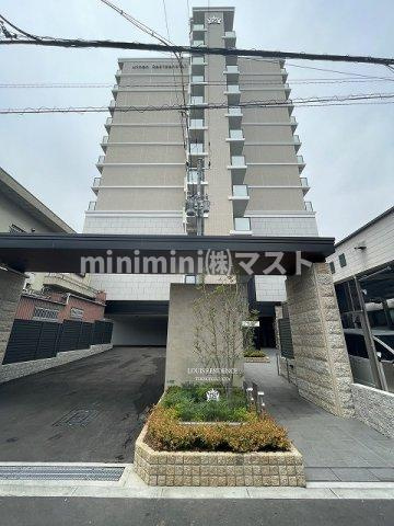 Louis Residence 天王寺町北のエントランス