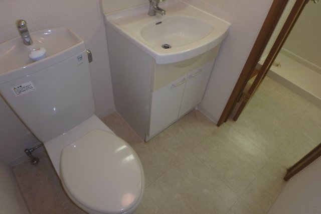 アーク・スクエアの洗面所|他のお部屋の参考写真となります。