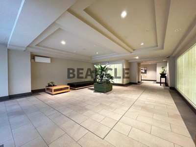 【ロビー】 | プレミスト京都六角通堂之前町