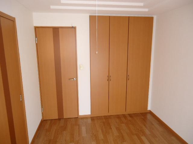 ロイヤルステージ光の内装|洋室