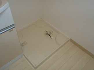 【洗面所】 | グランディールＮ | 洗濯機置き場